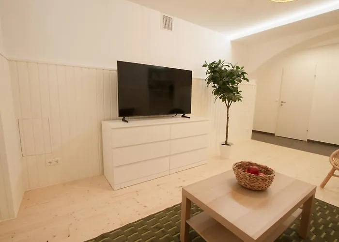Cityflow Cozy Retreat